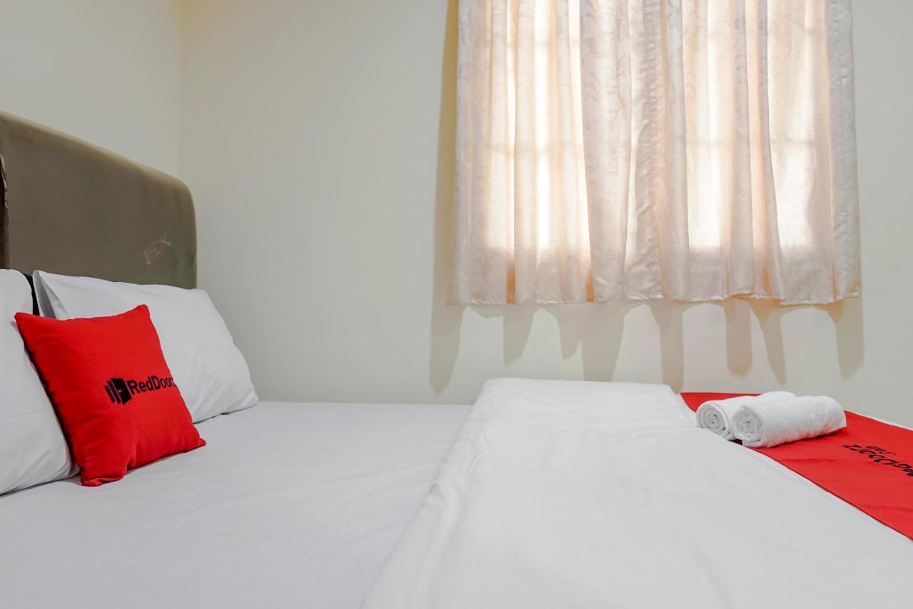 Reddoorz @ Jalan Biak Roxy ג'קרטה מראה חיצוני תמונה
