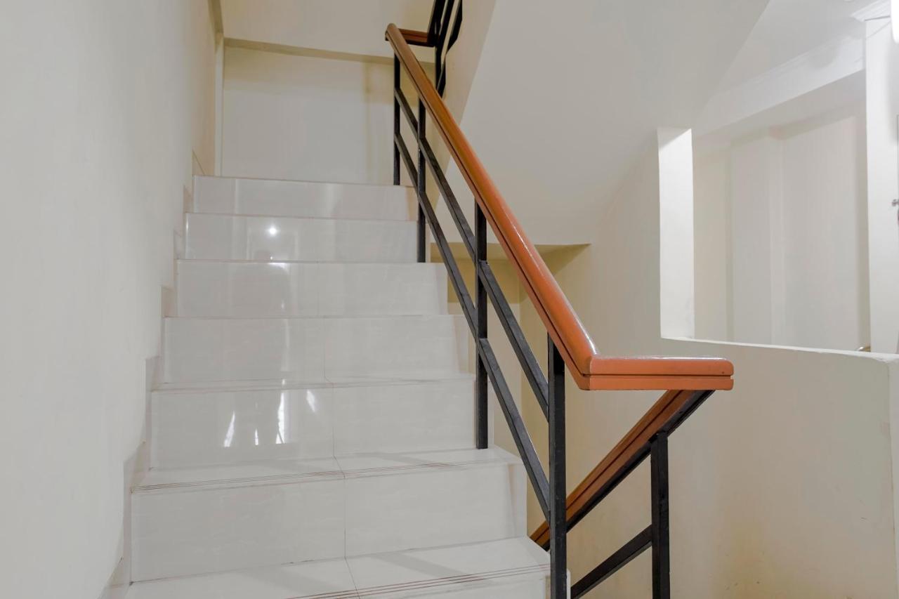 Reddoorz @ Jalan Biak Roxy ג'קרטה מראה חיצוני תמונה