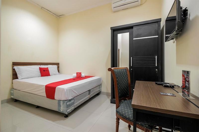 Reddoorz @ Jalan Biak Roxy ג'קרטה מראה חיצוני תמונה